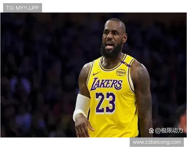 八村塁上半场火力全开十二投命中七球单节轰下十三分助球队占优